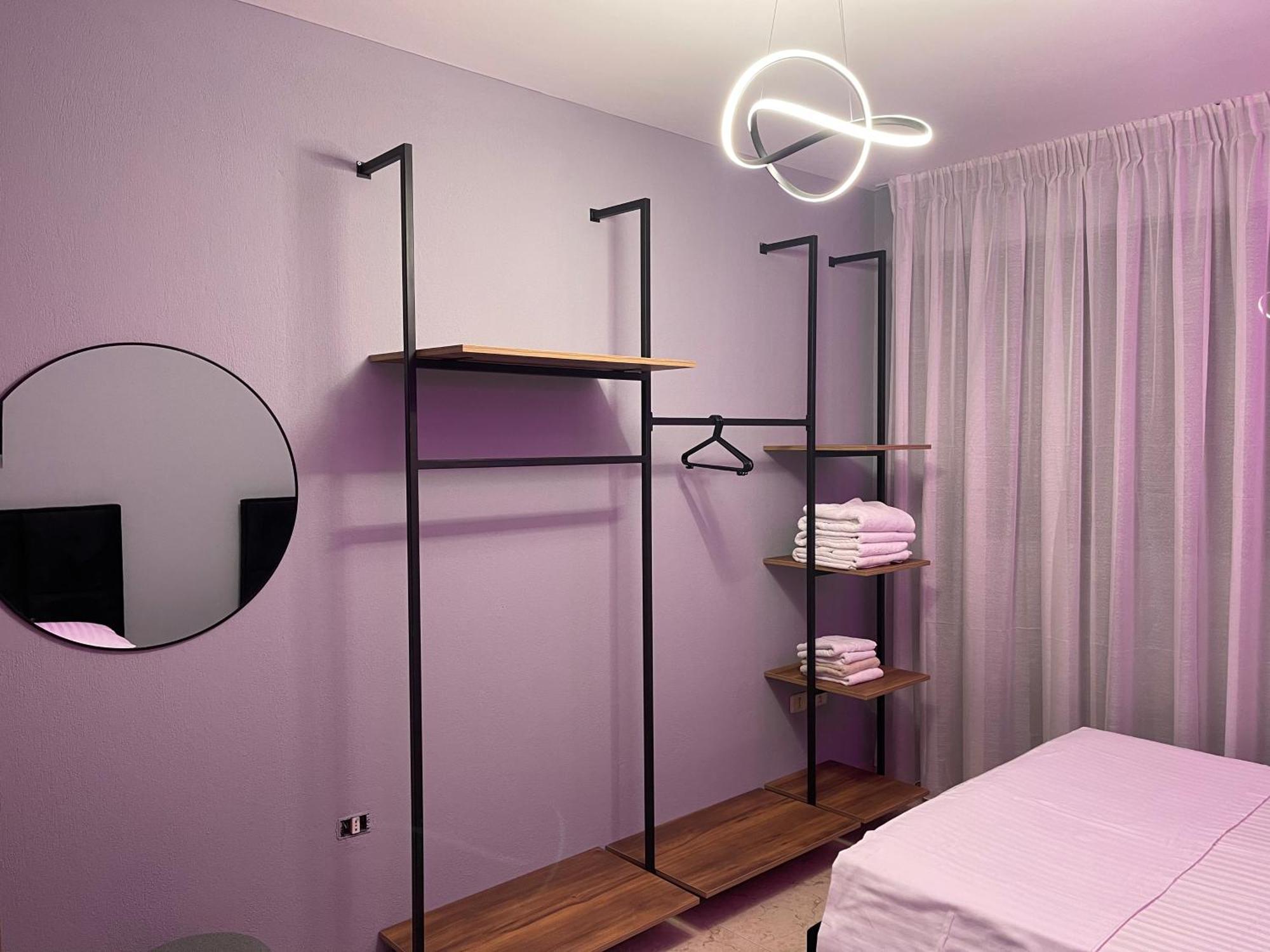 Super House 2 Blloku - 3 Rooms Tirana Eksteriør billede