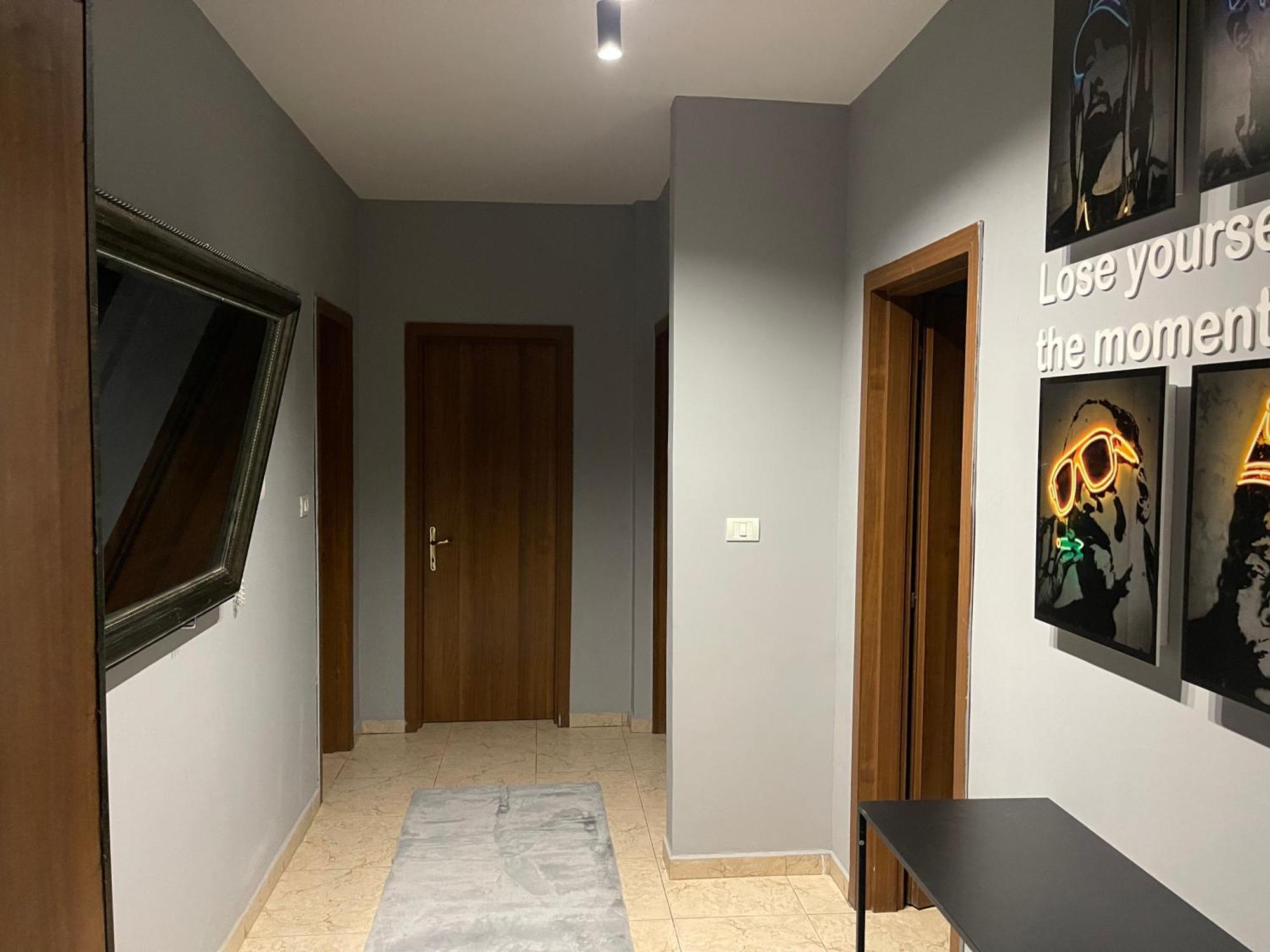 Super House 2 Blloku - 3 Rooms Tirana Eksteriør billede
